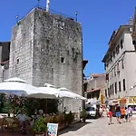 Mladenka *