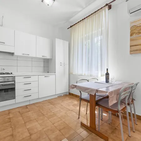 Apartamento Mladenka Poreč