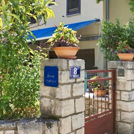 Apartamento Mladenka