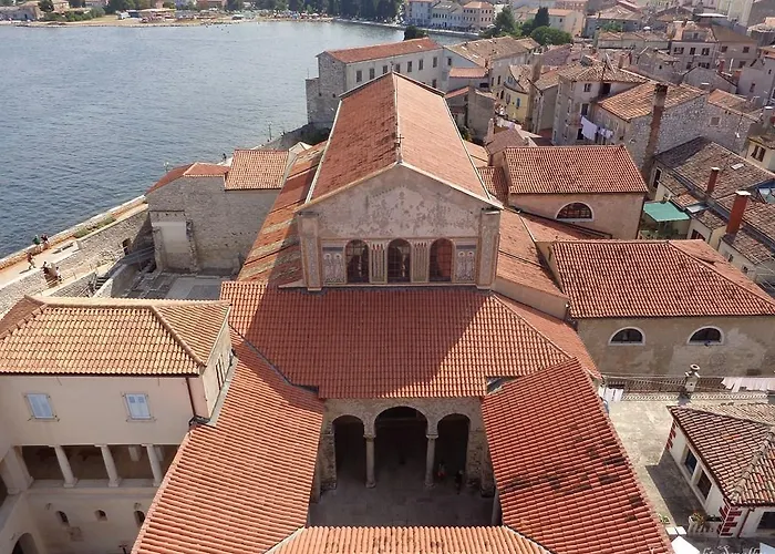 Mladenka Διαμέρισμα *