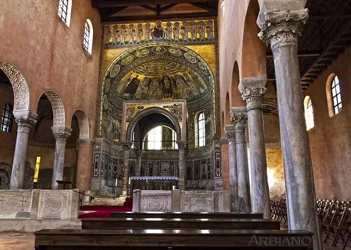 شقة Mladenka